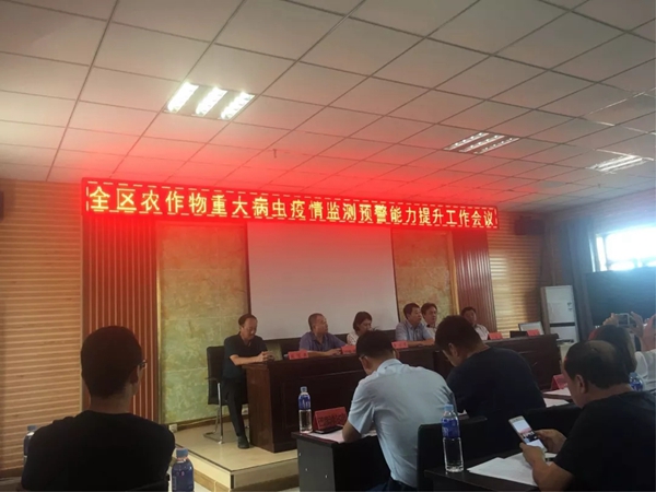 內(nèi)蒙古全區(qū)農(nóng)作物重大病蟲疫情監(jiān)測預(yù)警能力提升現(xiàn)場觀摩會召開，『托普技術(shù)』驚艷塞北