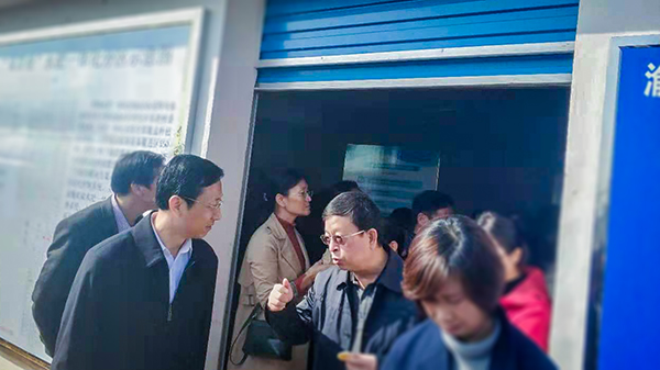 國有機(jī)肥綜合利用及果菜茶替代化肥技術(shù)培訓(xùn)