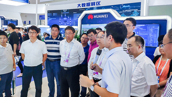 牽手華為，托普云農(nóng)產(chǎn)業(yè)化應(yīng)用亮相重慶智博會(huì)