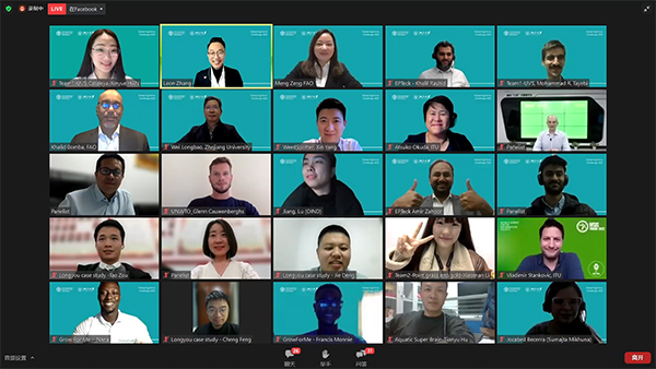 決賽參賽團(tuán)隊和評委、發(fā)言嘉賓合影留念