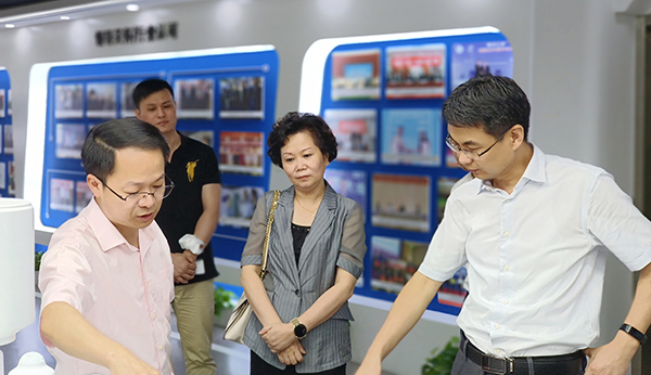 浙江省科技廳副廳長吳卿、臺(tái)盟省委會(huì)主委陳清莉一行赴托普云農(nóng)調(diào)研考察